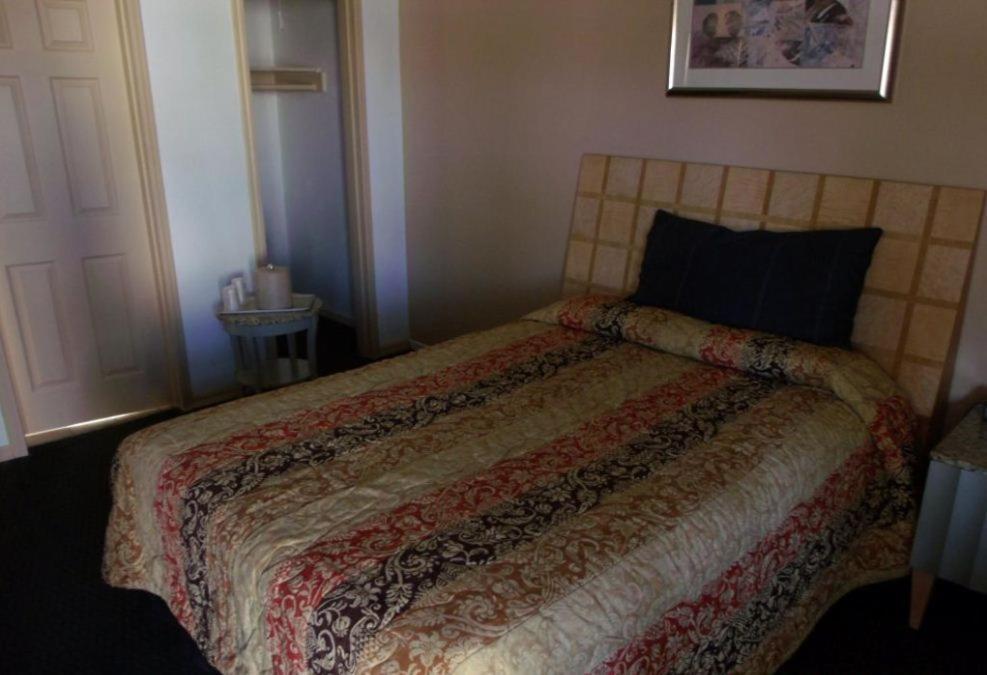 Lindsay Inn Chambre photo